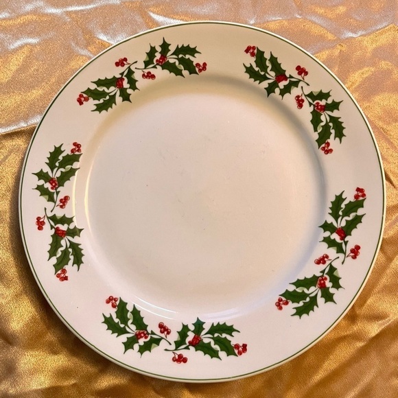 Alco Industries Romania Holly Christmas Set of 2 Plates 10” Dinner Holiday Gift - Picture 10 of 12